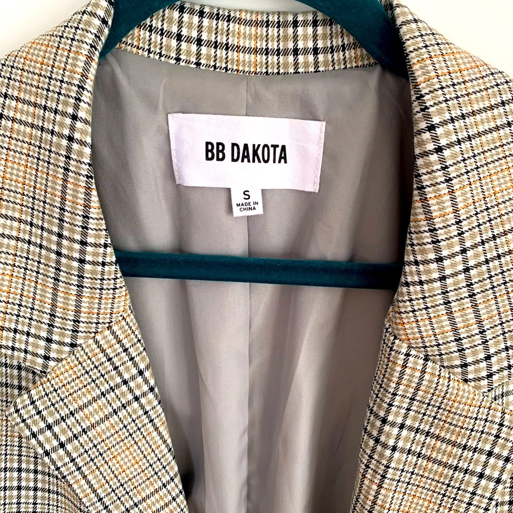 BB Dakota blazer